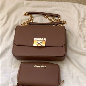Michael Kors Tina Crossbody shoulder bag.